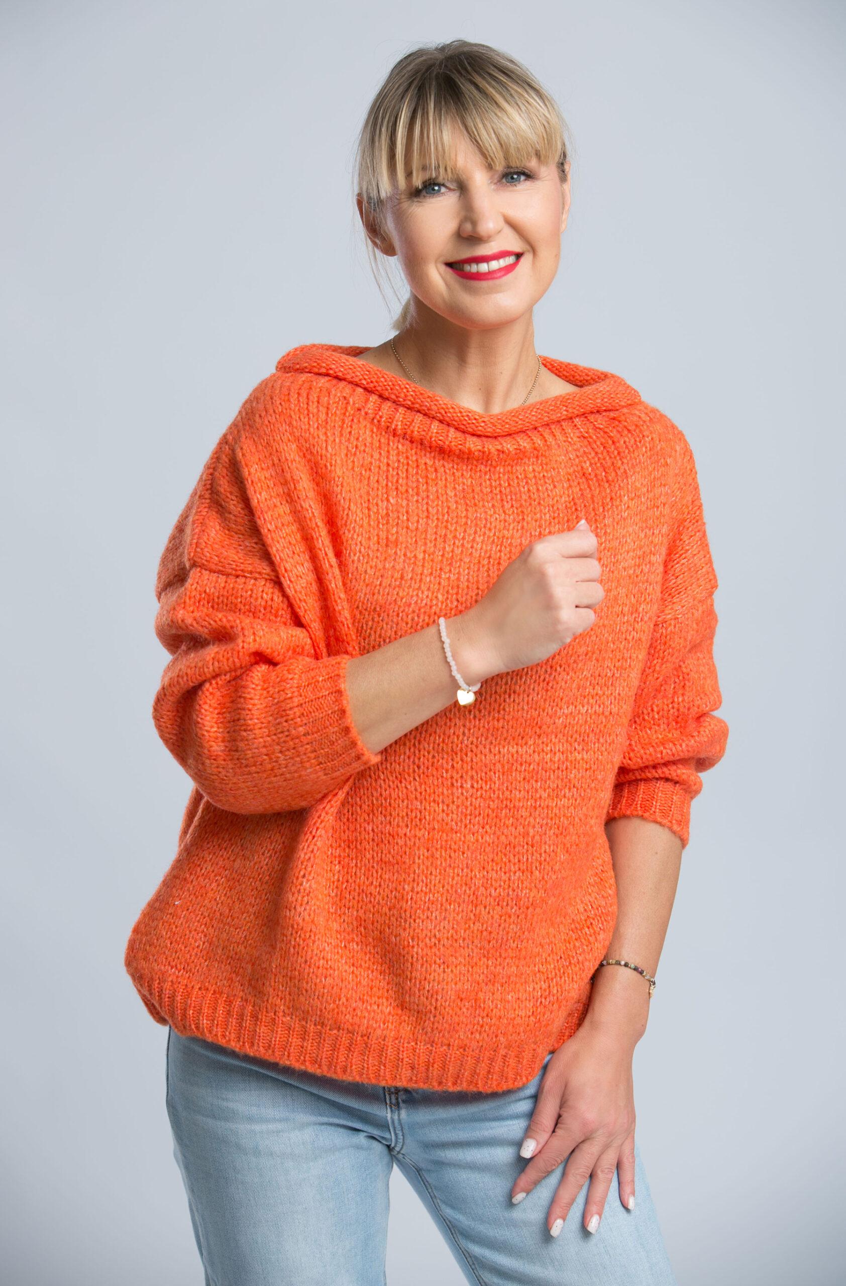 Sweter Rulon - Pomarańczowy – Studioborycka